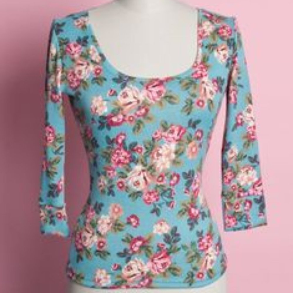 Heart of Haute Tara Top in Rose Sage